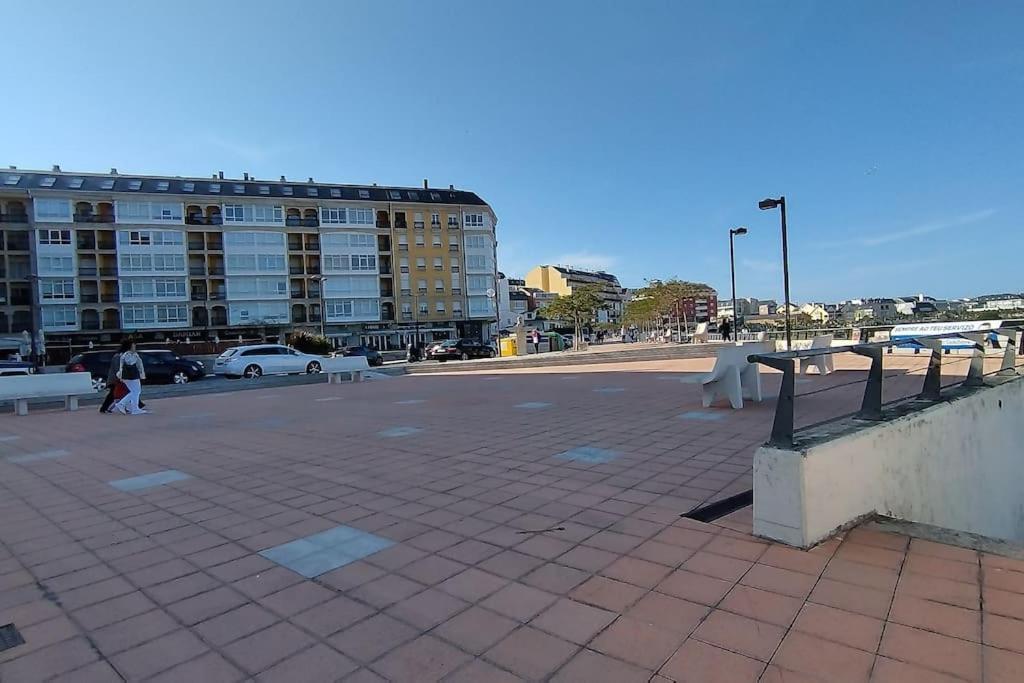 Apartamento En Foz. Primera Linea Playa Rapadoira