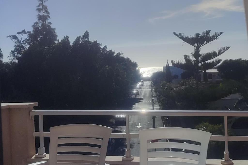 Playa Puerto Rey. A Estrenar. Mar Y Piscina Apartamento