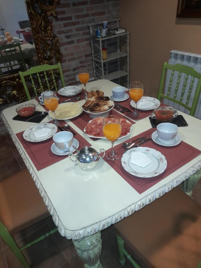 La Del Canario Bed and breakfast Onís