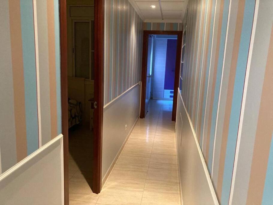 Apartamento Piso Vacacional En Sant Carles De La Rapita. *