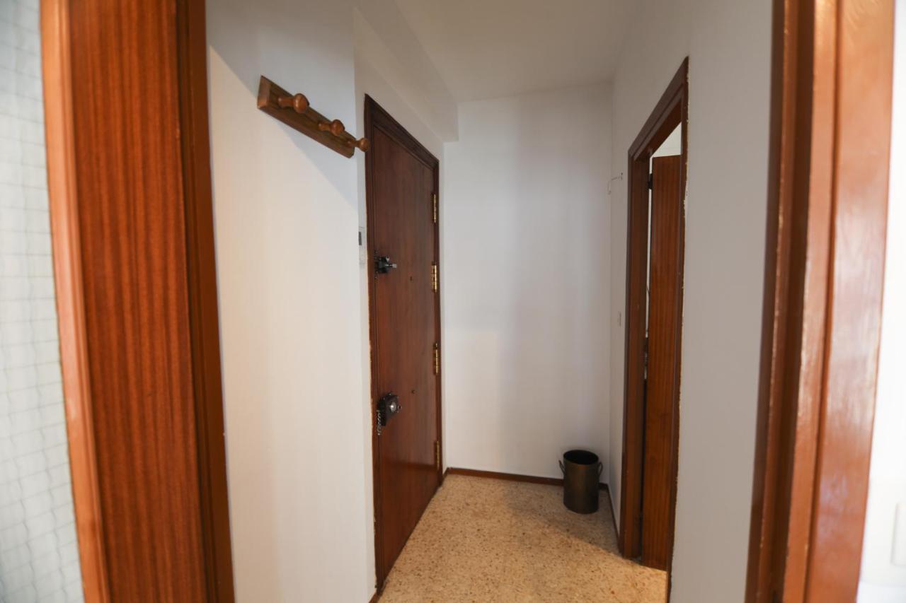 Rentalsevilla Apartamento Luminoso Con 3 Apartment