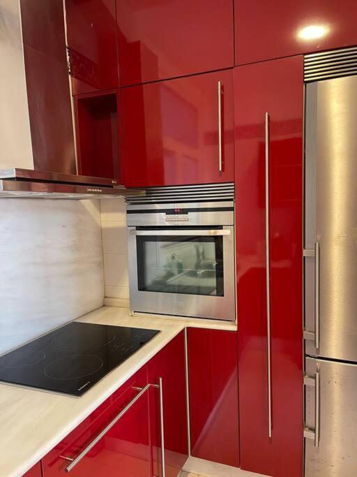 Apartamento Al Lado De Maria Pita Y Del Puerto. Apartamento