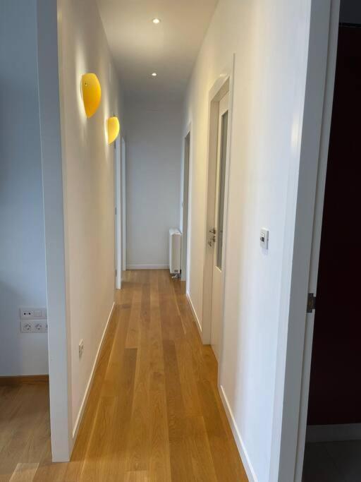Apartamento Apartamento Al Lado De Maria Pita Y Del Puerto. A Coruña