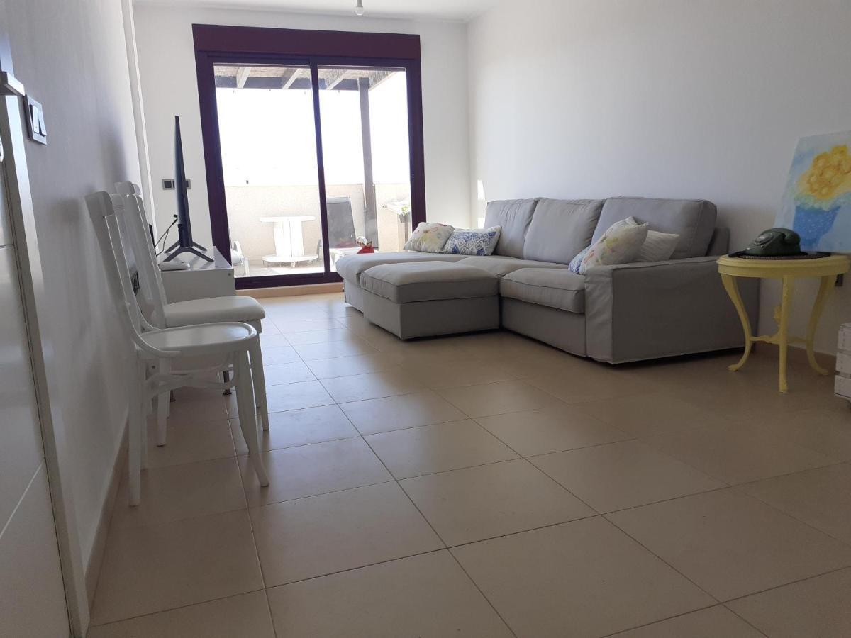 Apartamento En Con Amplia Terraza Y Piscina *