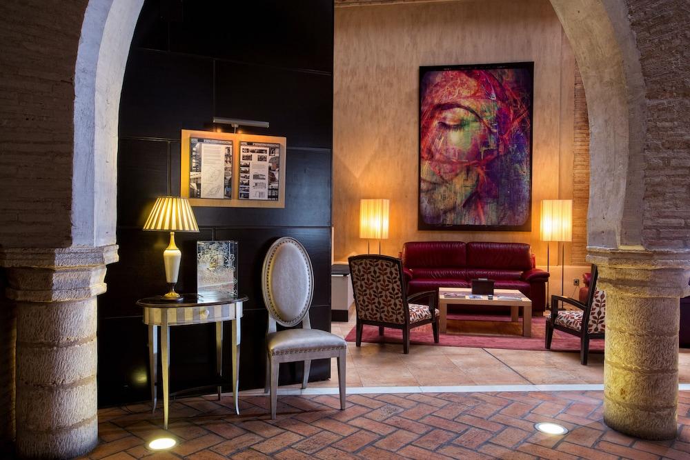 Hotel Monasterio Benedictino 4*