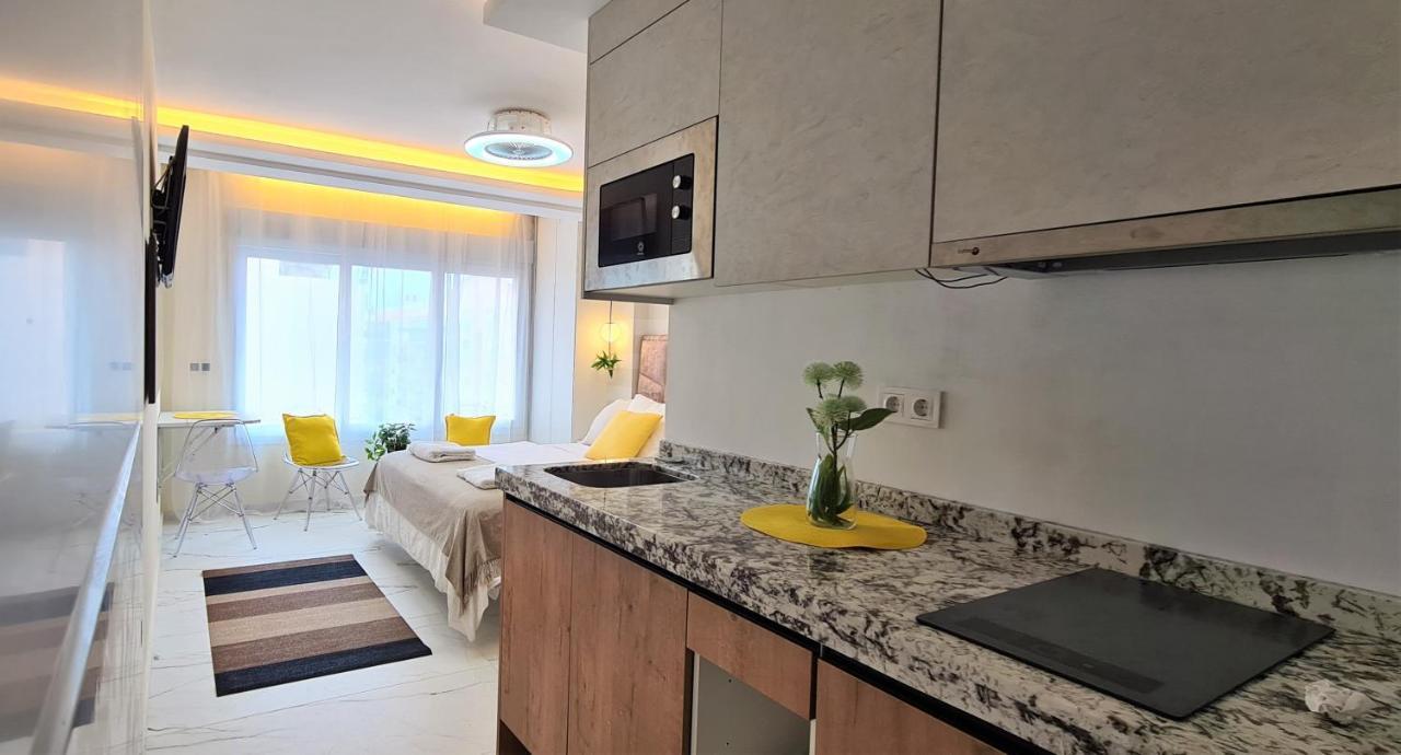 Rada Abc & Estudios A Apartamento Estepona