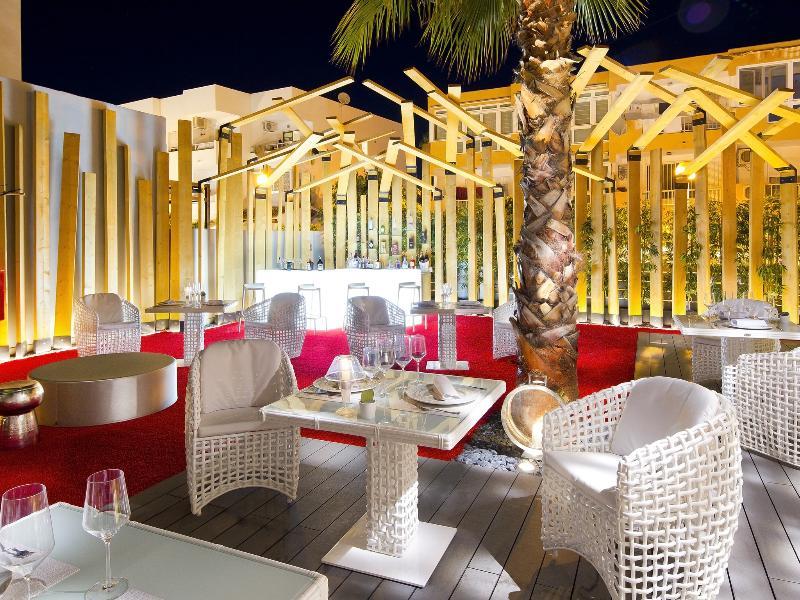 Apartahotel Migjorn Ibiza Suites&spa 4*