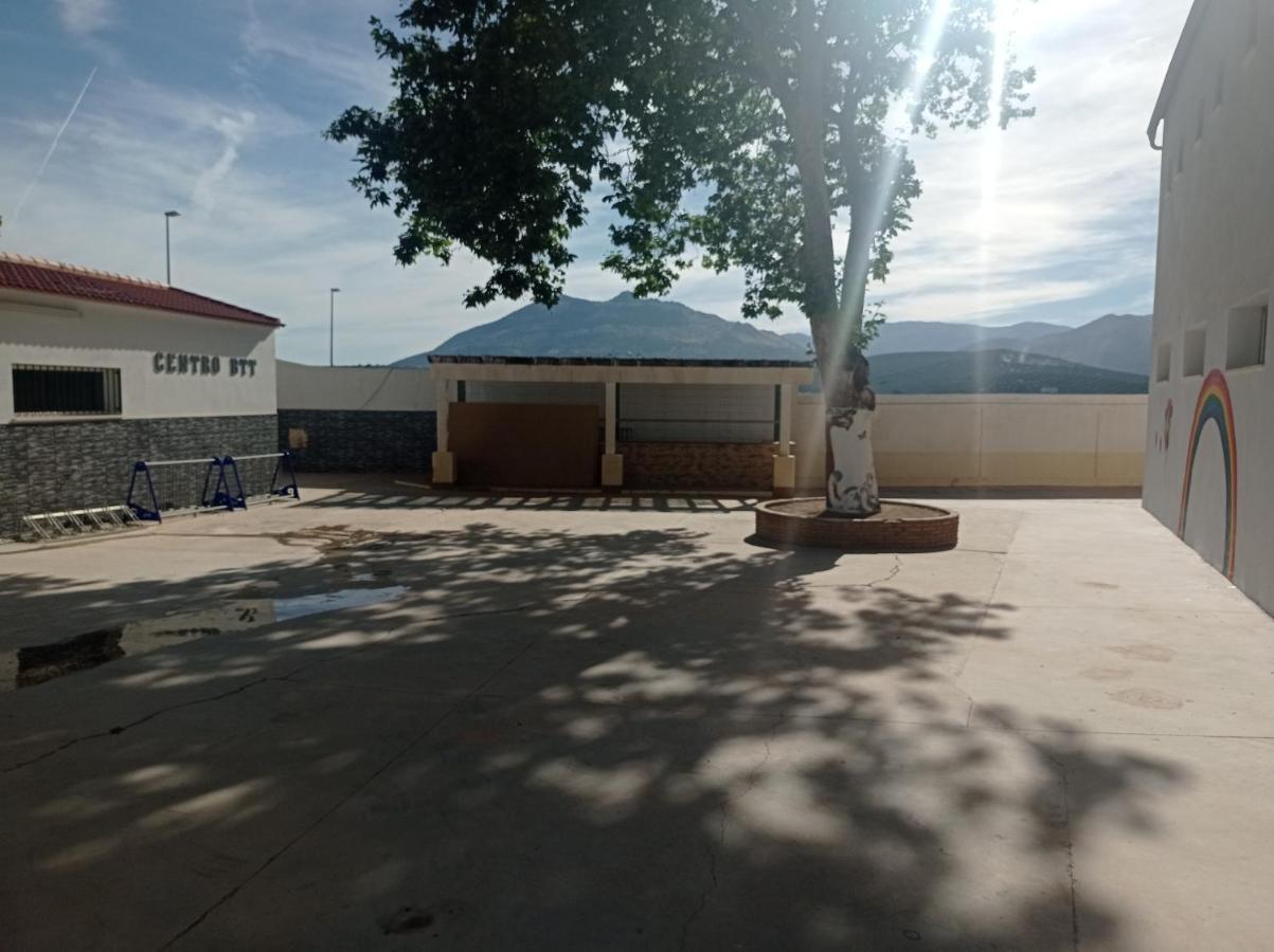 Cien Canos * Villanueva del Trabuco