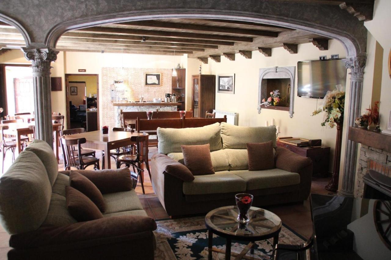Rural Monasterio De Ara Mada Hotel 3*