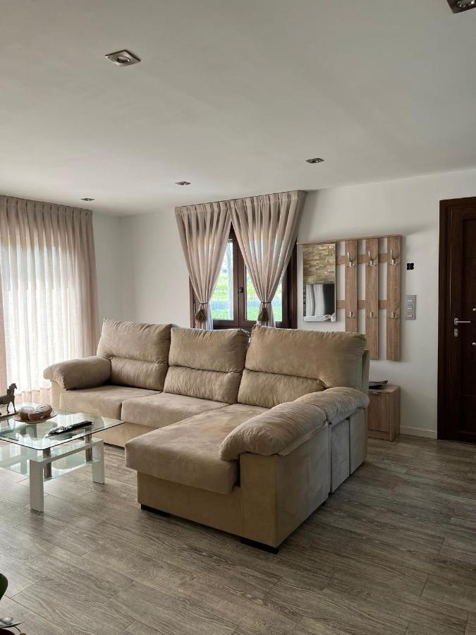 Regueiro Da Vila Apartment *
