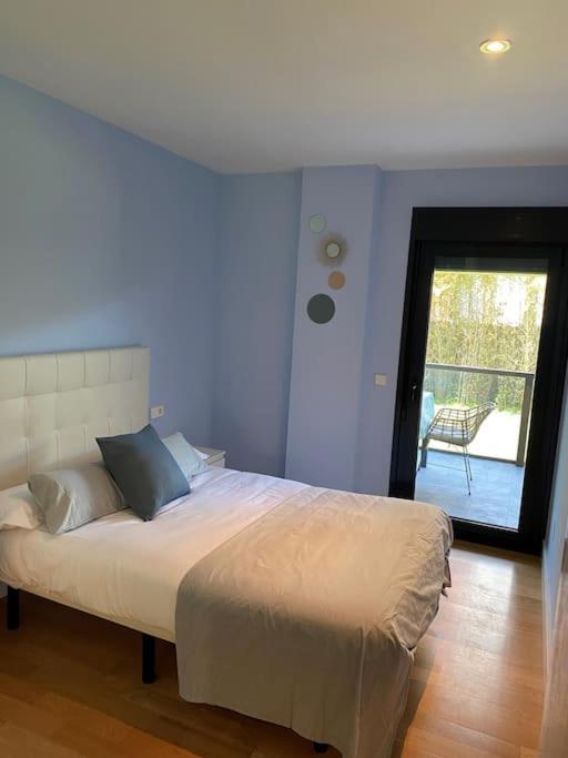 Precioso - Moderno Terraza Y Parking, 2 Hab, 2 Banos, 6-7 Pers - Dispo Abril Y Mayo *