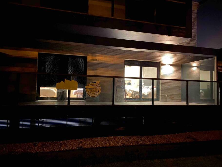 Precioso - Moderno Terraza Y Parking, 2 Hab, 2 Banos, 6-7 Pers - Dispo Abril Y Mayo * Llanes