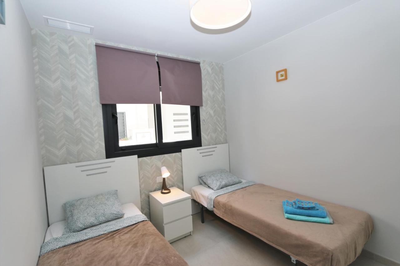Apartment Luxurious In Flamenca Village With Pool View Vde-095