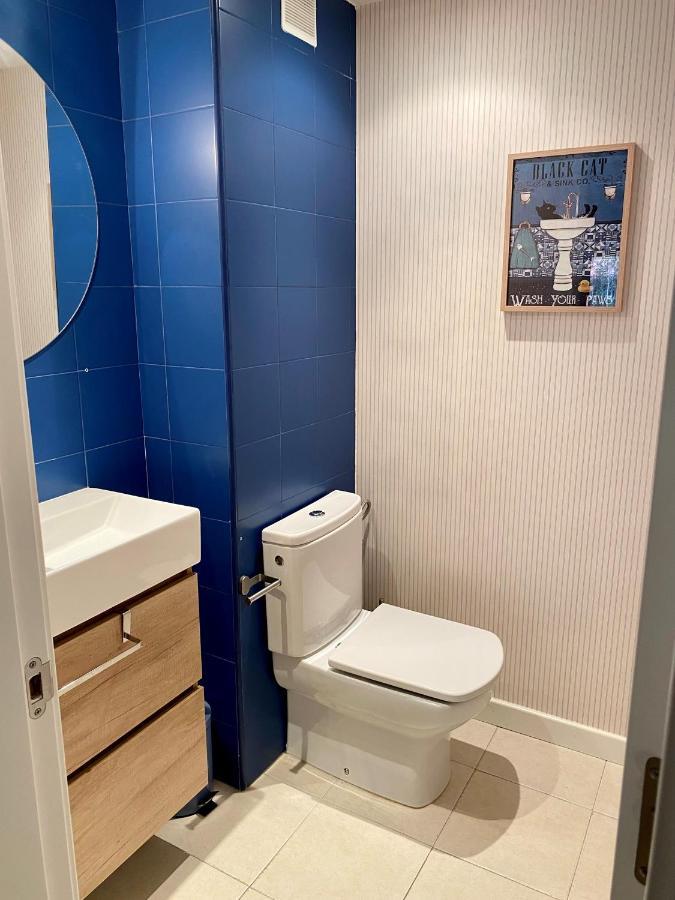 Precioso - Moderno Terraza Y Parking, 2 Hab, 2 Banos, 6-7 Pers - Dispo Abril Y Mayo Apartamento *