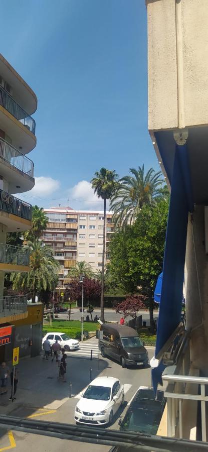 Esquina Divina Solo Familias * Gandia