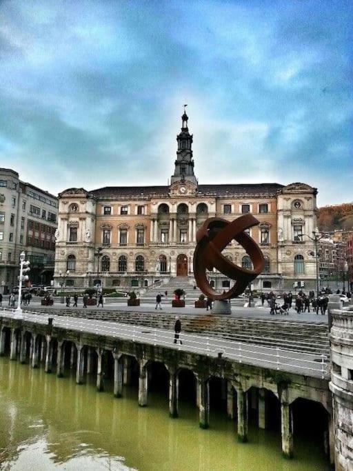 Bilbao/cruces A 10'bilbao/5' Bec