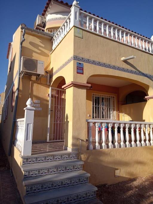 Holiday + Private Car Park Orihuela