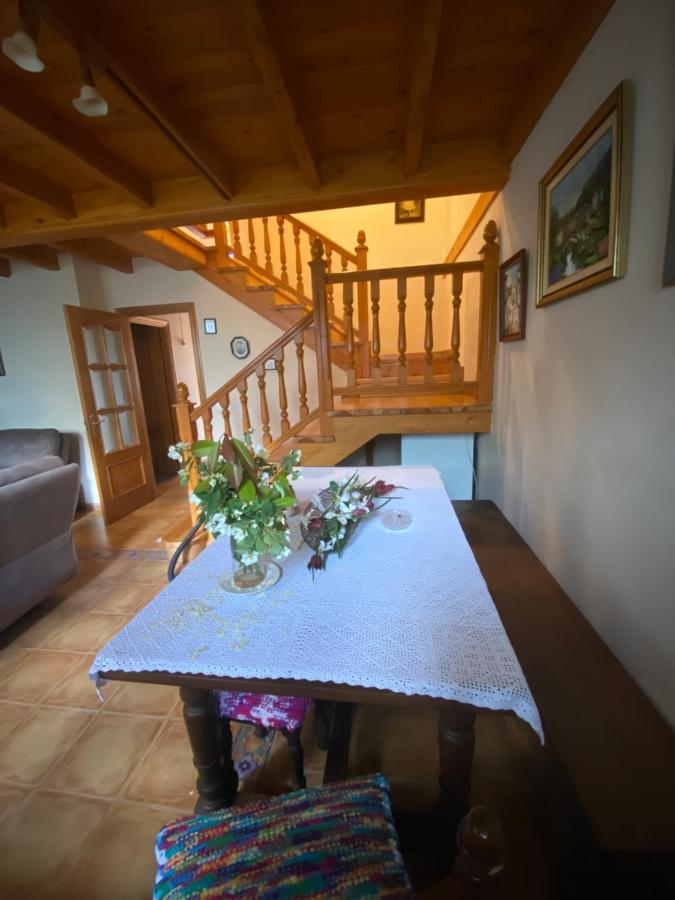 Casa Luisa Biedes, Pilona Chalet