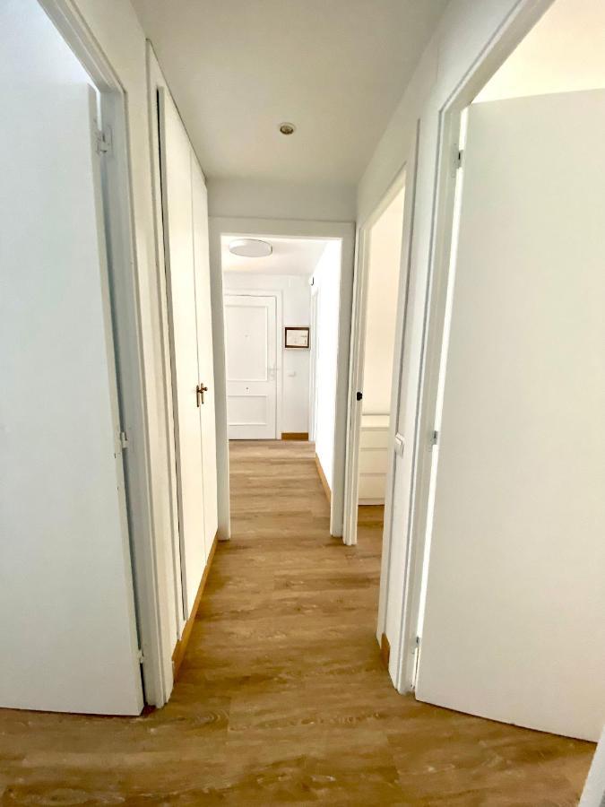 Apartment Con 3 Habitaciones, Terraza Y Jardin Comunitario Con Piscina En