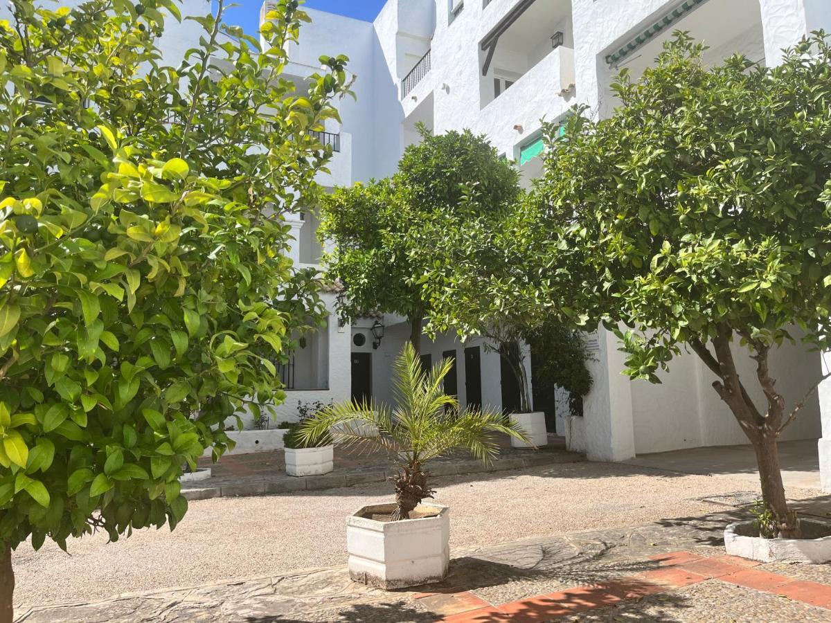 Castillo Apartment Conil De La Frontera