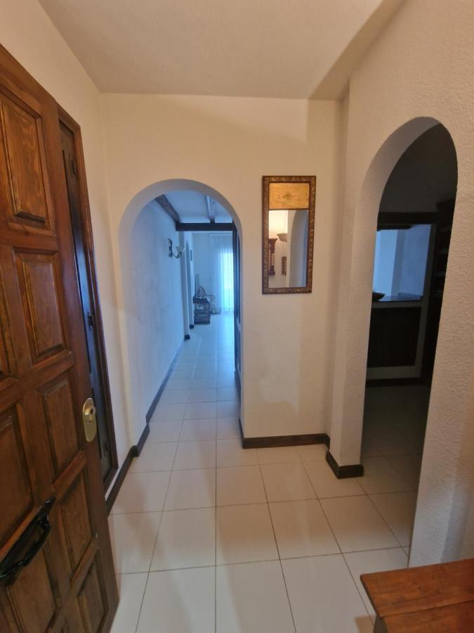 Apartment First Line Sea