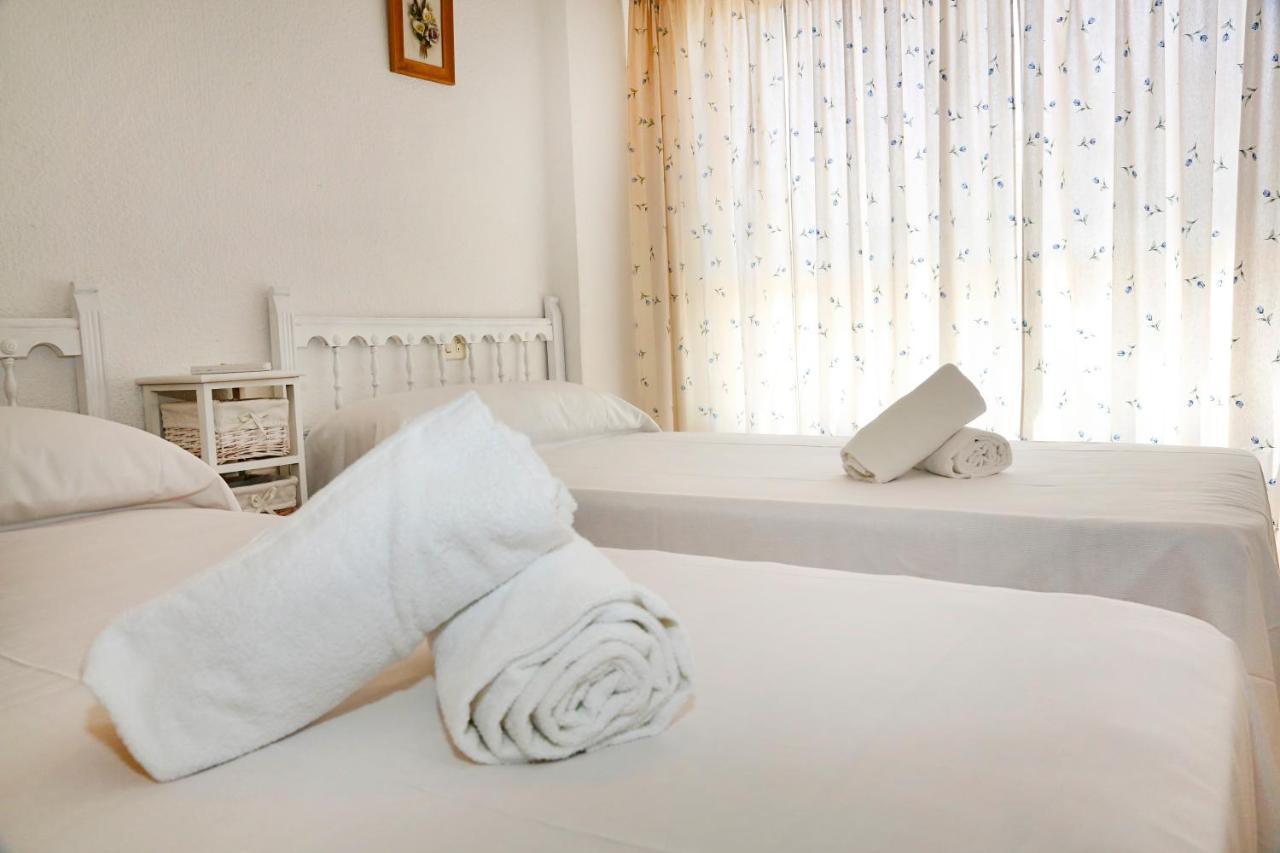 A Pie De Playa Del Puerto De Mazarron. Apartamento *