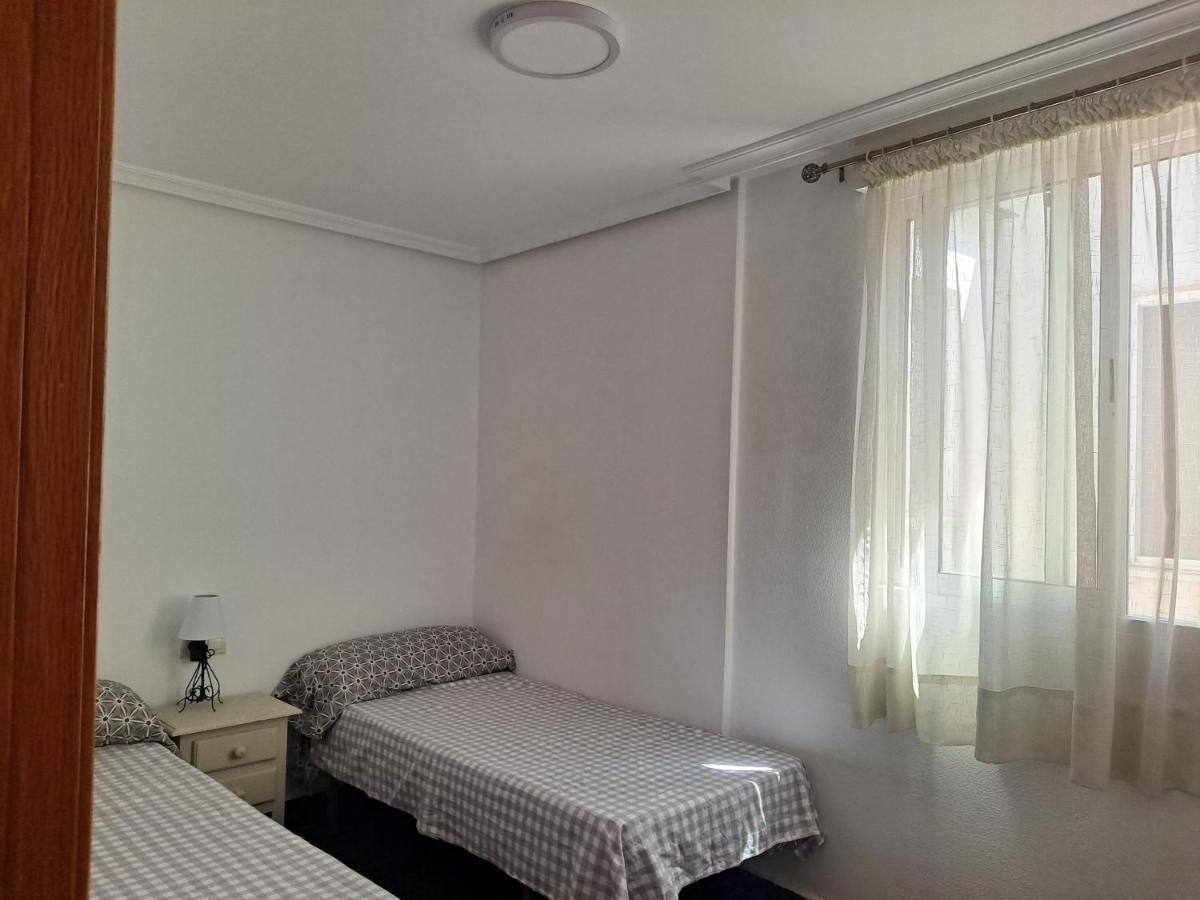 Apartamento Atico Con Terraza