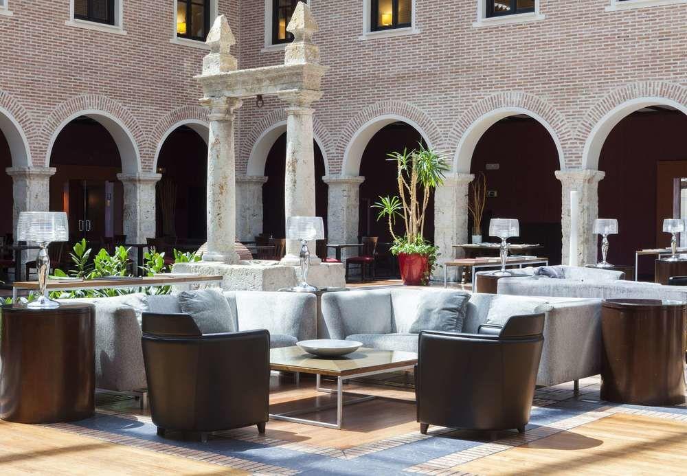 Ac Palacio De Santa Ana By Marriott