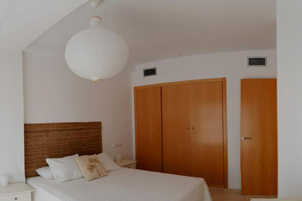 Apartamento Playa Puerto Rey. A Estrenar. Mar Y Piscina Vera