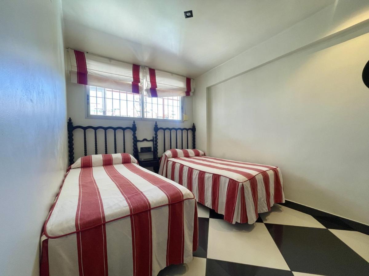 Tor Maraya Seafront Levante Apartamento