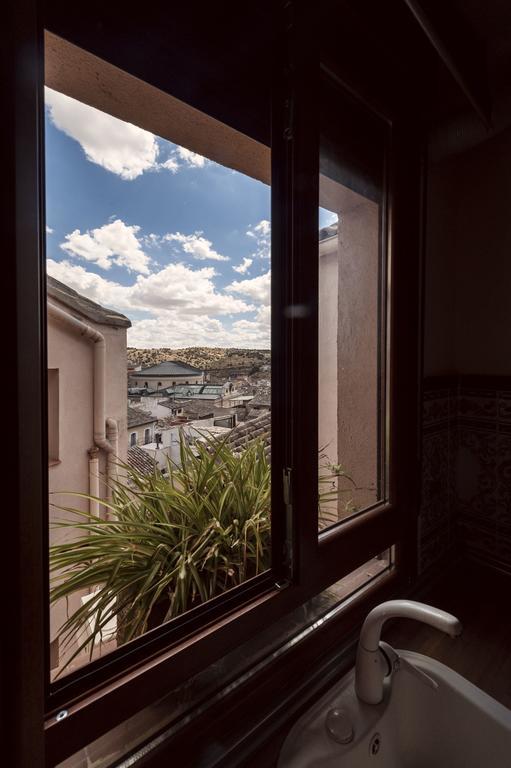 Atico-terraza Imperial Apartment