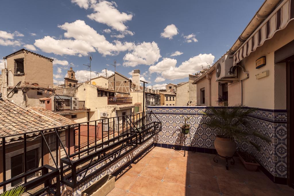 Atico-terraza Imperial Apartment Toledo