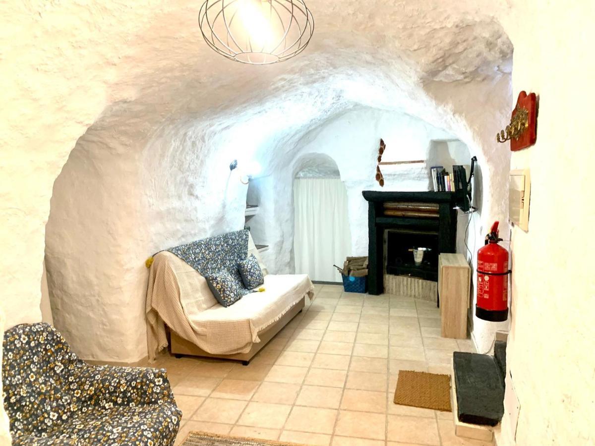 Casa Cueva La Parra. Terque