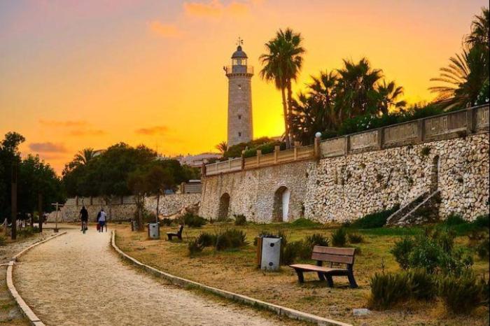 Sunset Bay Vilanova *