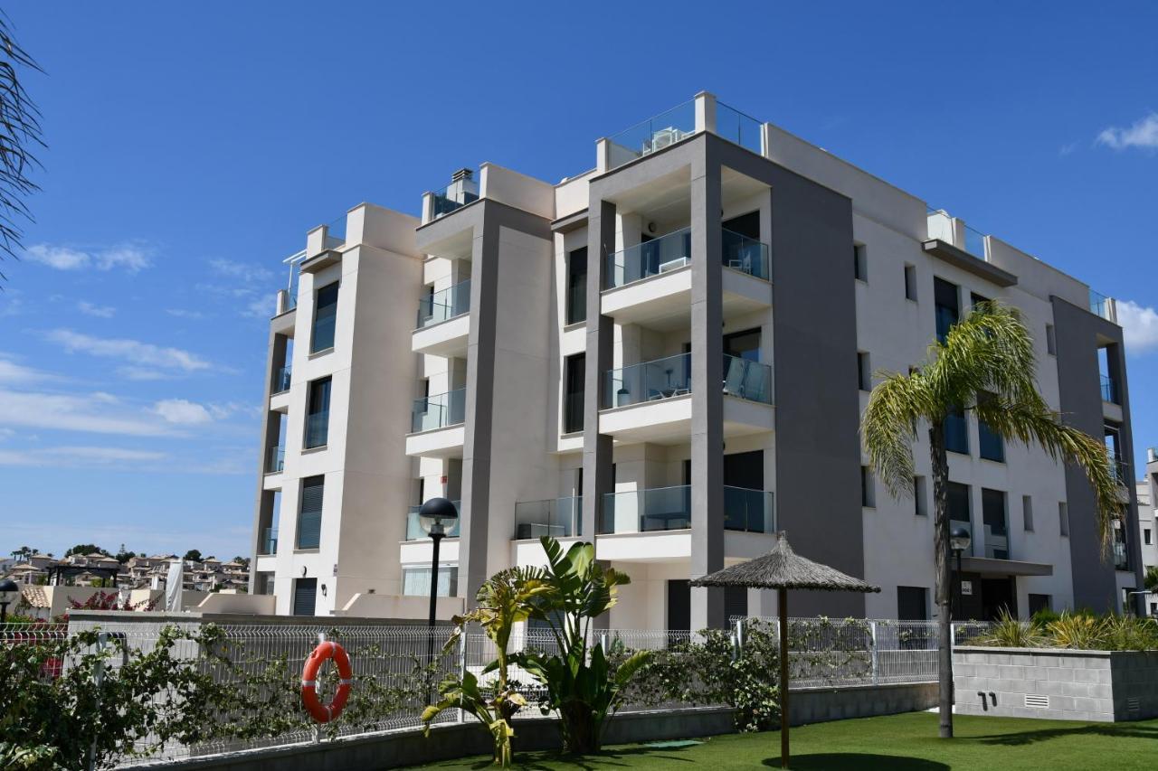 Luxurious Flat & Private Rooftop In Villamartin Orihuela Costa Apartment Dehesa de Campoamor (Orihuela Costa)