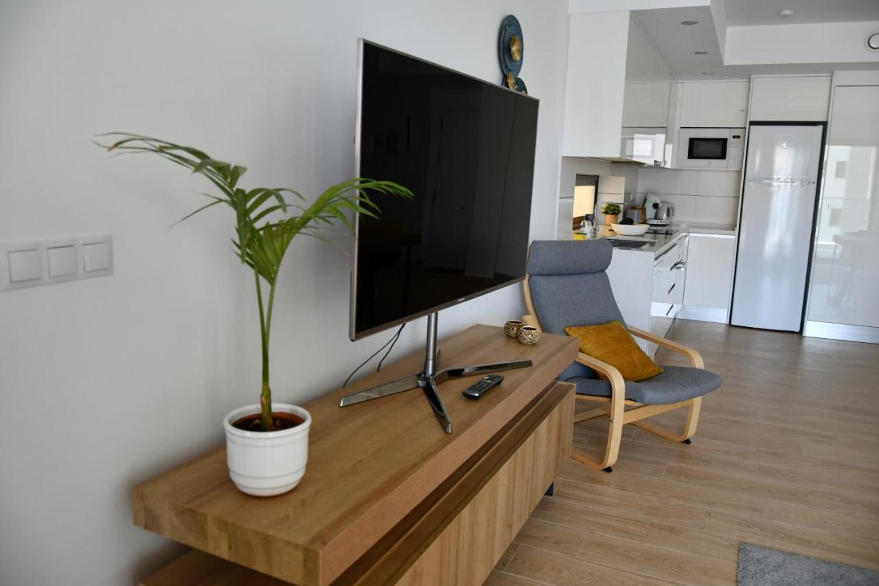 Apartment Luxurious Flat & Private Rooftop In Villamartin Orihuela Costa Dehesa de Campoamor (Orihuela Costa)