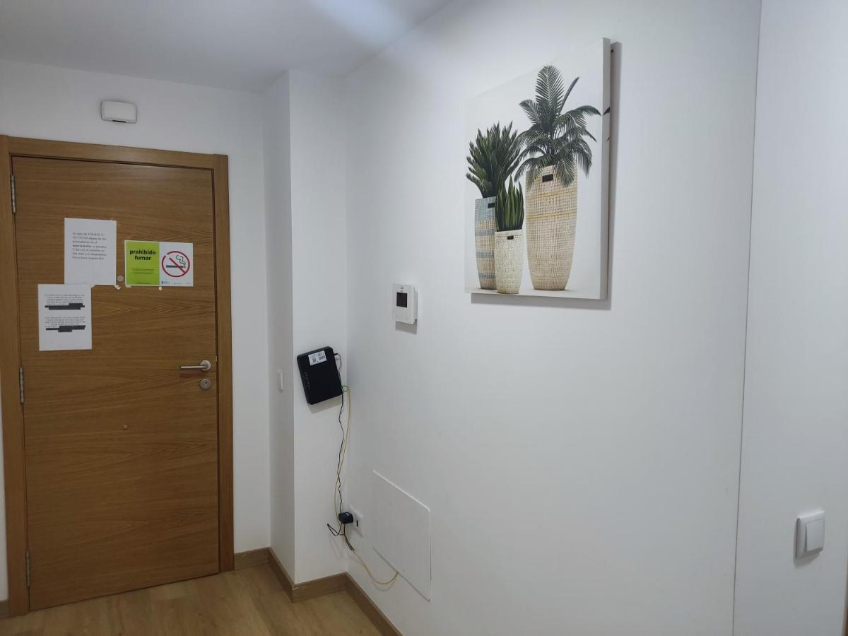 Apartamento Turistic Apts Rosalia De Castro