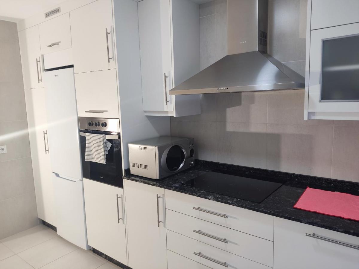 Apartamento Turistic Apts Rosalia De Castro *