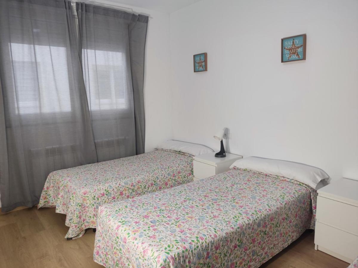 Turistic Apts Rosalia De Castro * Ribadeo