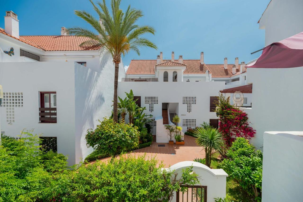Apartamento Tranquil 2 Bdrm Peaceful W/ 2 Pools Marbella