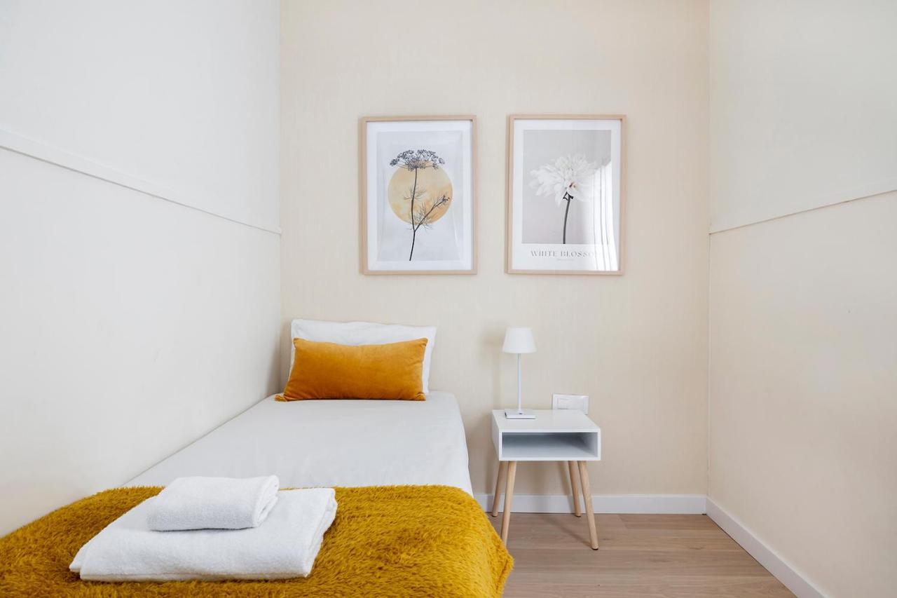 Sata Sagrada Familia Area Apartment