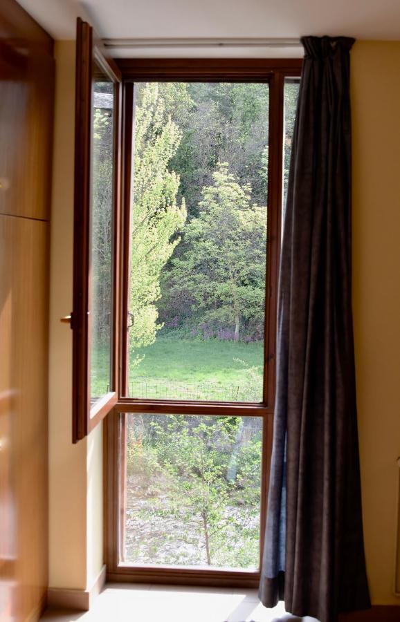 Pensio La Creu Guest house