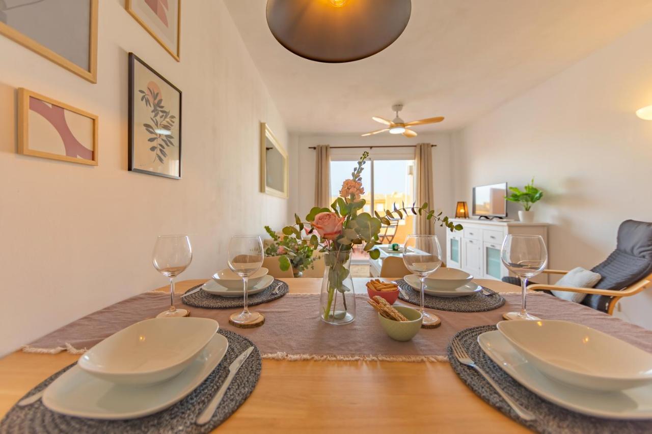Apartment Beachfront, Pool, Terrace & Wifi - *simplytarifa* *
