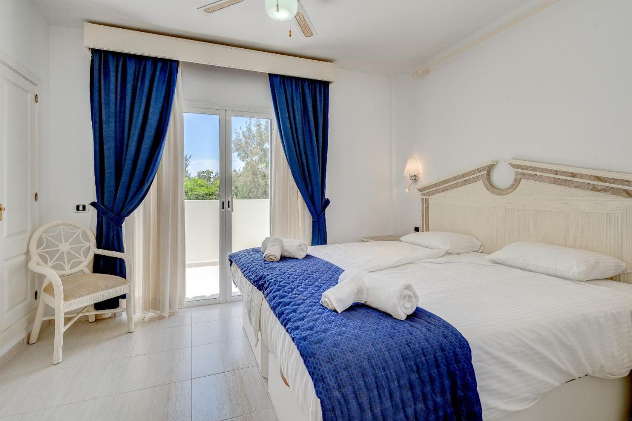 Golf Playa De Americas 2 Holiday home *