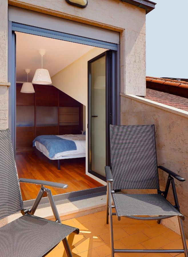 Apartamento Atico Con Terraza, Vistas Al Mar Y Parking En Playa De S Lorenzo