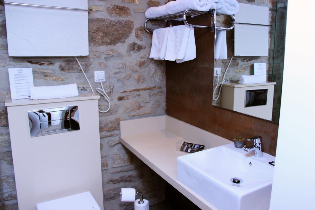 Montenegro Compostela Hotel