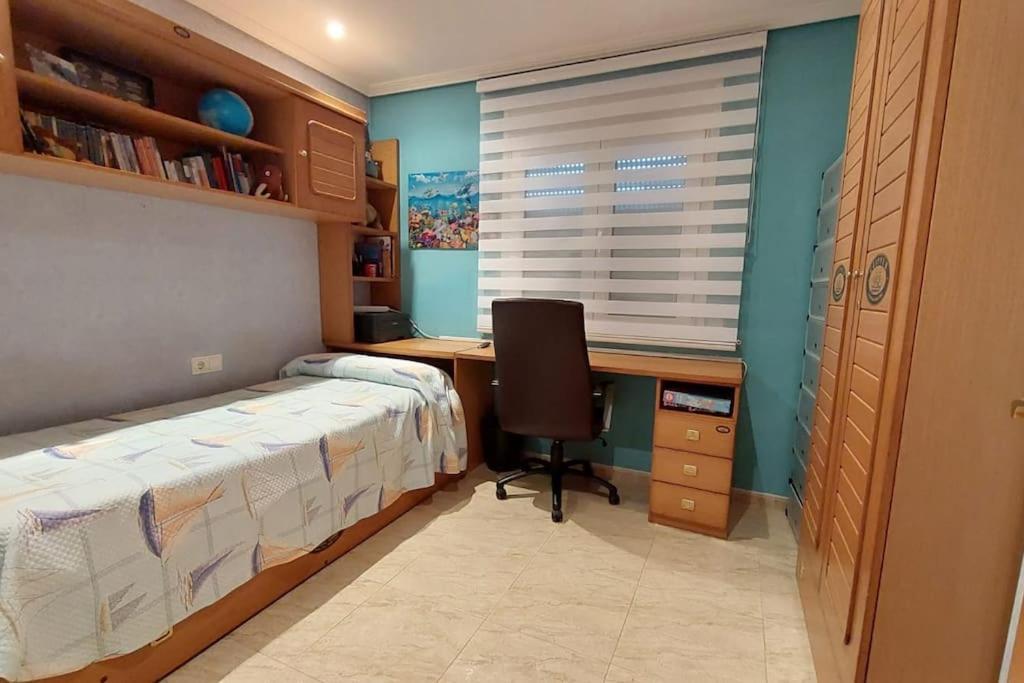 En Urbanizacion Lujo Apartamento Tavernes de la Valldigna