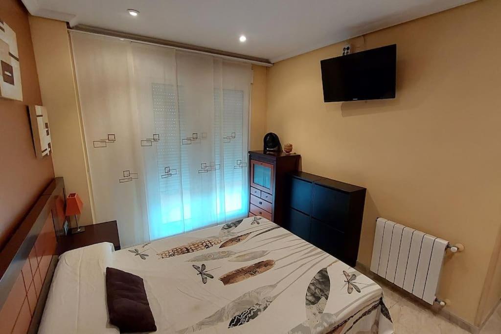 En Urbanizacion Lujo Apartamento *