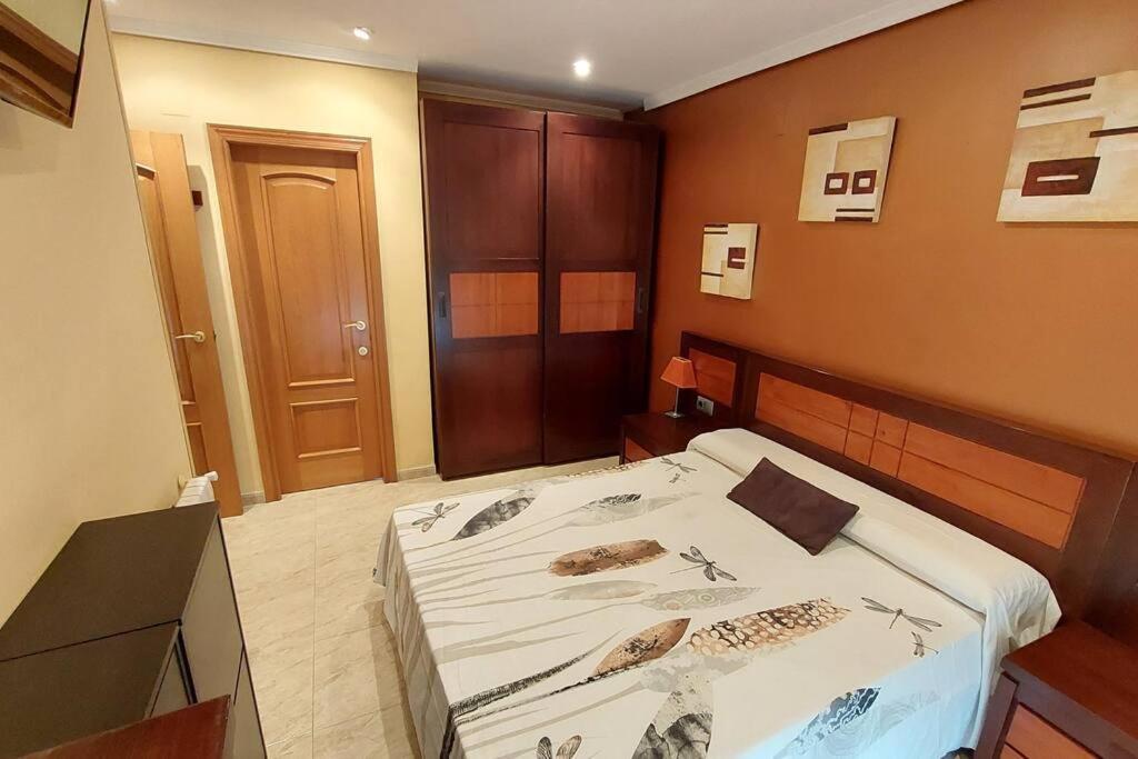 En Urbanizacion Lujo Apartamento Tavernes de la Valldigna
