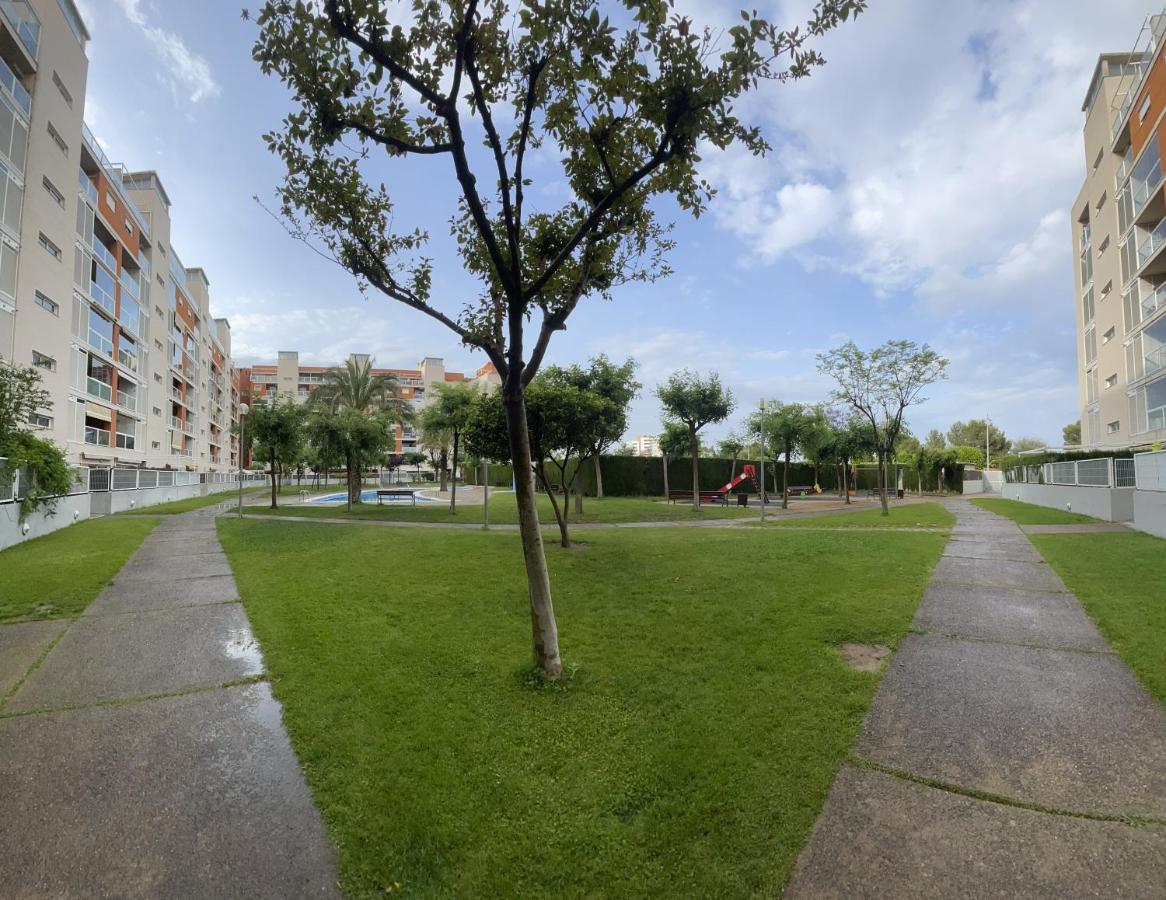 Apartment Work And Rest Away From Paterna